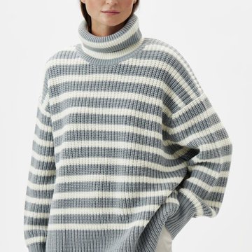 Серый свитер в полоску Antiga