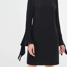 Строгое чёрное платье Calvin Klein