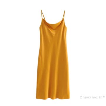 Желтое длинное атласное платье 