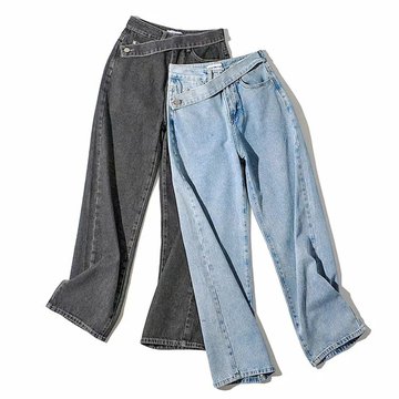 Женские джинсы с диагональным ремнем
