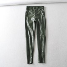 Женские темно-зеленые кожаные брюки с высокой талией