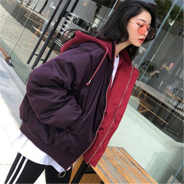 Свободная парка с капюшоном