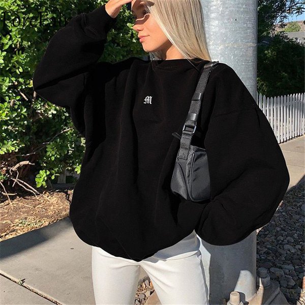 Женский свободный свитшот с круглым вырезом